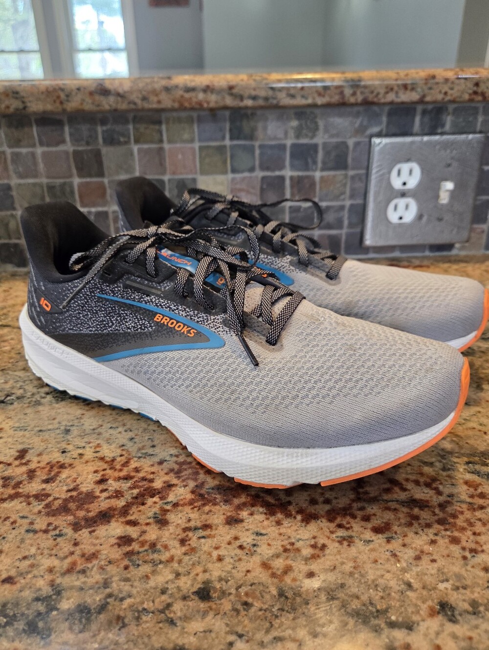 Brooks Launch Athletic Men Shoes Size 12.5 Grey Running Gym Sneakers Lace-Up